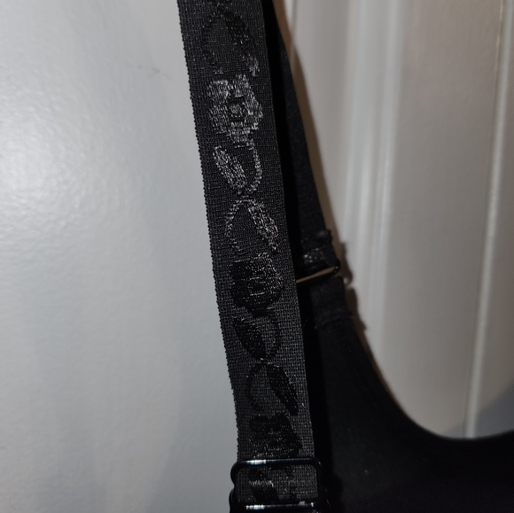 Black neoprene bustier with triple row of hooks as a size selector. GOTH TOP - Picture 5 of 6